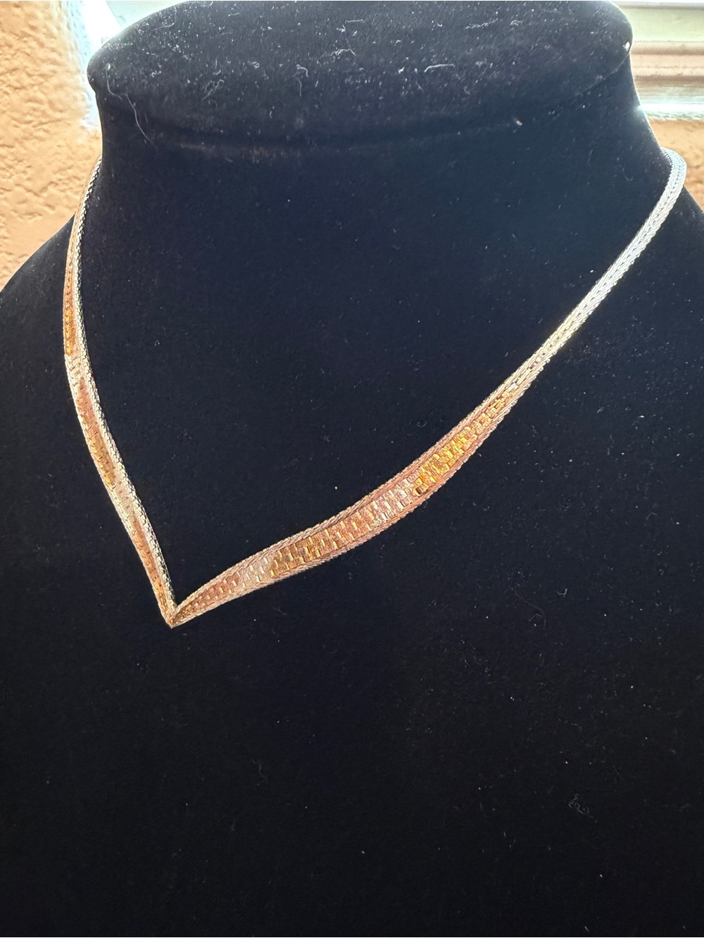 Sterling Silver Gold Riccio V Shape Necklace Chevron Chain Italy 925 Italy 1980s - Picture 3 of 9